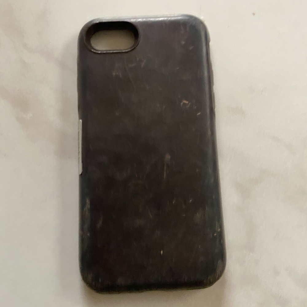iPhone 8 leather otter box case.